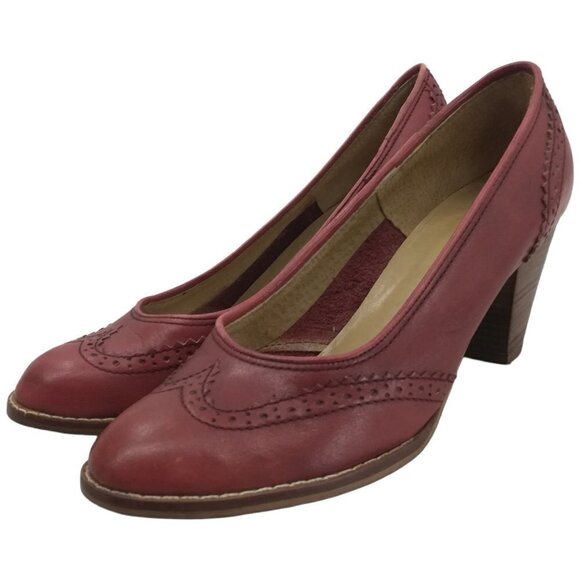 Vintage Nobils Wingtip Red Heels Pumps Size 7.5 M Red Leather Classic 70s - Picture 1 of 12